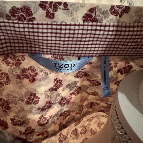 Izod Flower button up shirt 2X - Picture 3 of 4